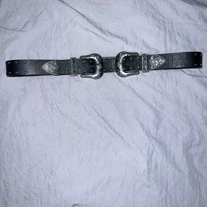 Double buckle belt